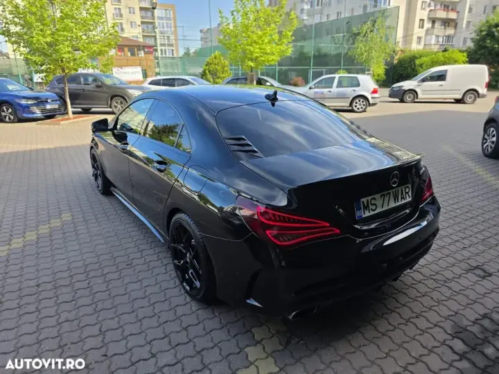 Mercedes-Benz CLA 200 C117
