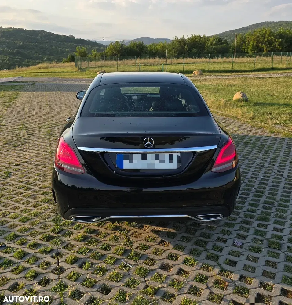 Mercedes-Benz C W205 220 d 9G-TRONIC AMG Line — imagine 4