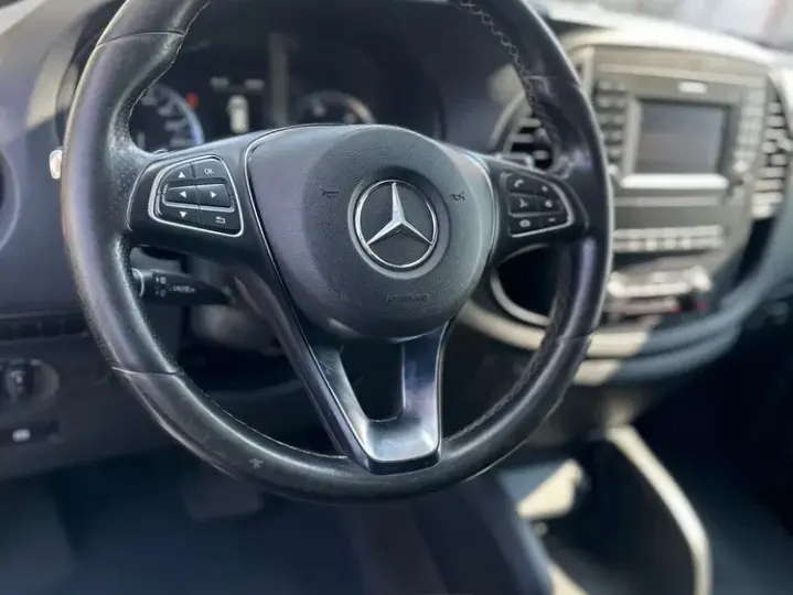 Mercedes-Benz Vito Extralang Aut. Mixto