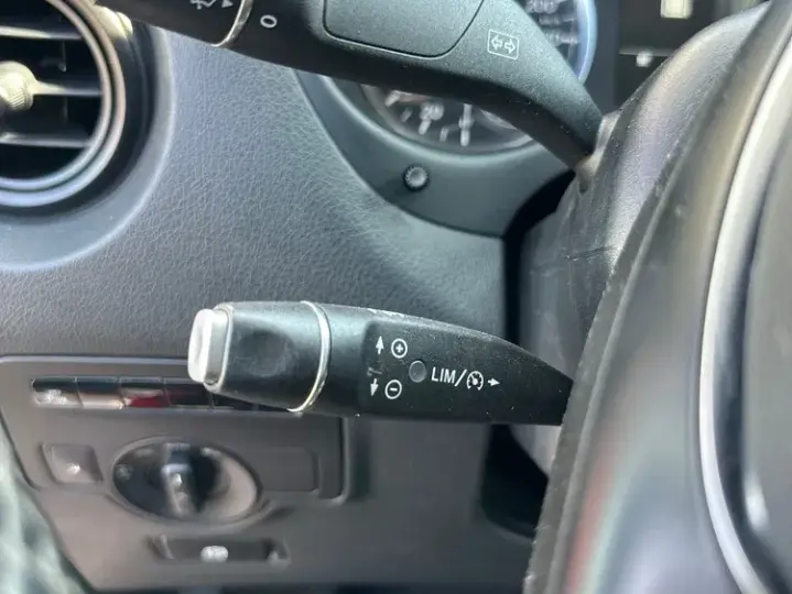 Mercedes-Benz Vito Extralang Aut. Mixto