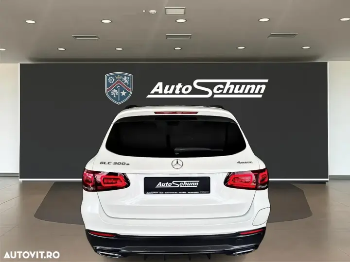 Mercedes-Benz GLC X253 300 e 4Matic 9G-TRONIC AMG Line