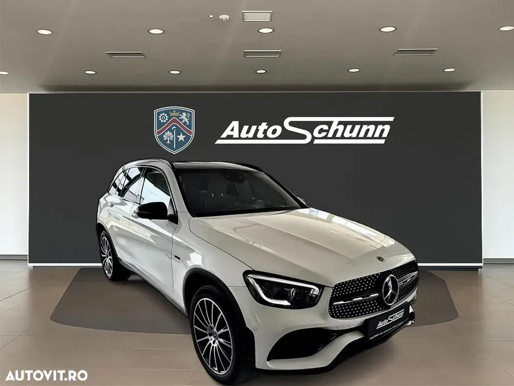 Mercedes-Benz GLC X253 300 e 4Matic 9G-TRONIC AMG Line — imagine 3