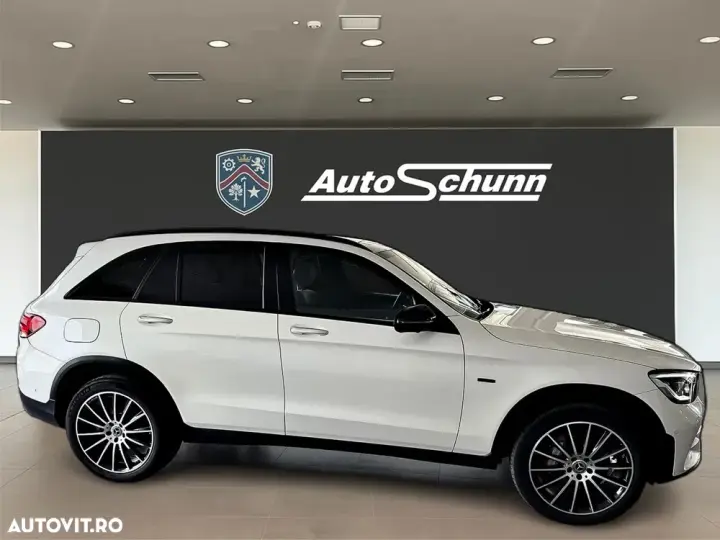 Mercedes-Benz GLC X253 300 e 4Matic 9G-TRONIC AMG Line