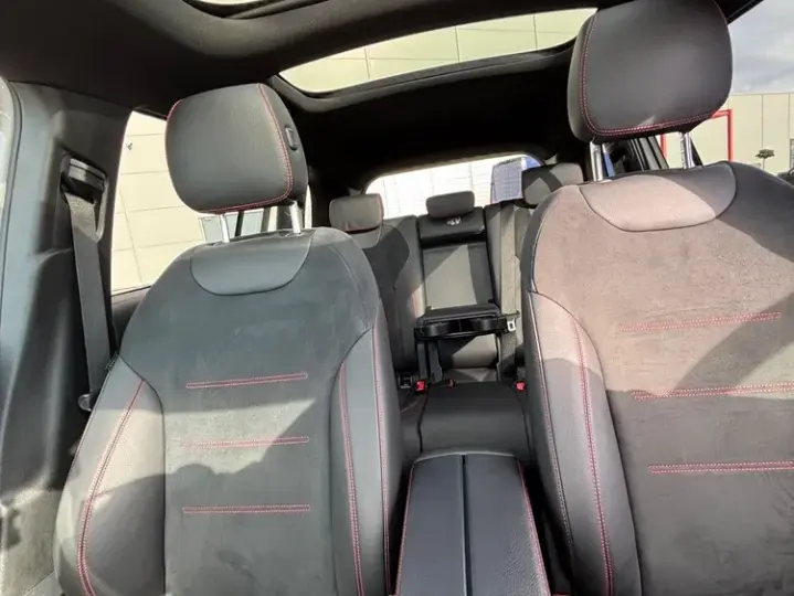 Mercedes-Benz GLB 250 4MATIC 8G-DCT Edition AMG Line