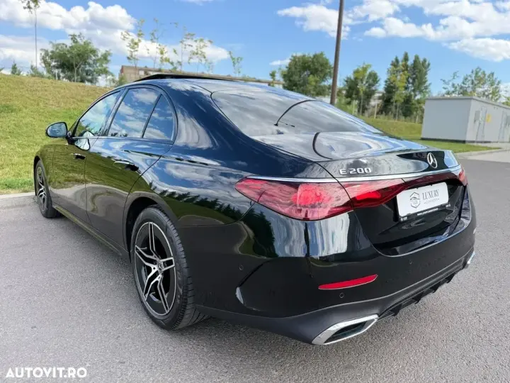 Mercedes-Benz E W214 200 9G-TRONIC Edition AMG Line