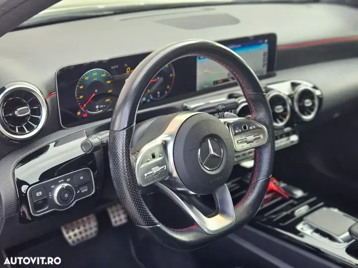 Mercedes-Benz A 180 W177/V177 d 7G-DCT AMG Line