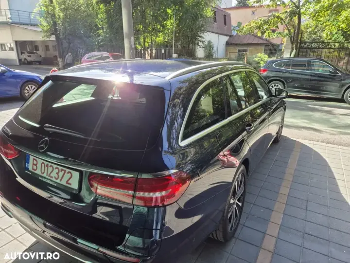 Mercedes-Benz E W213 300 T-Modell Aut