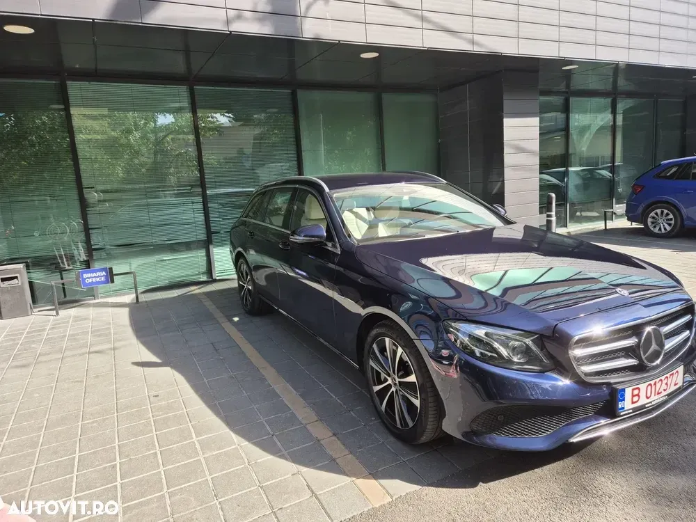 Mercedes-Benz E W213 300 T-Modell Aut — imagine 3