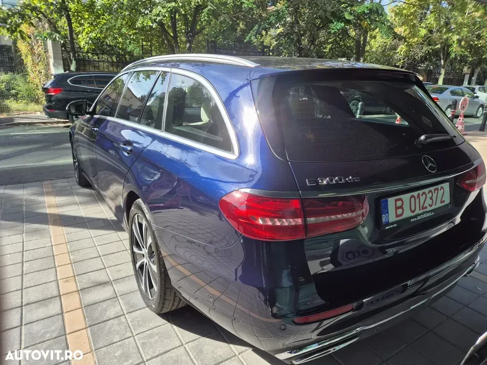 Mercedes-Benz E W213 300 T-Modell Aut — imagine 5