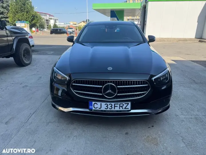 Mercedes-Benz E W213 300 4MATIC Aut.