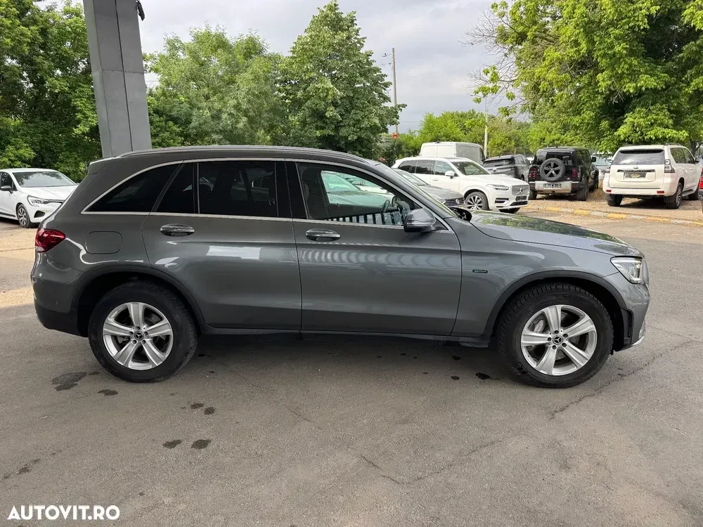Mercedes-Benz GLC X253 300 de 4Matic 9G-TRONIC AMG Line — imagine 6