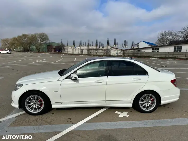 Mercedes-Benz C W205 250 CGI Automatik BlueEFFICIENCY