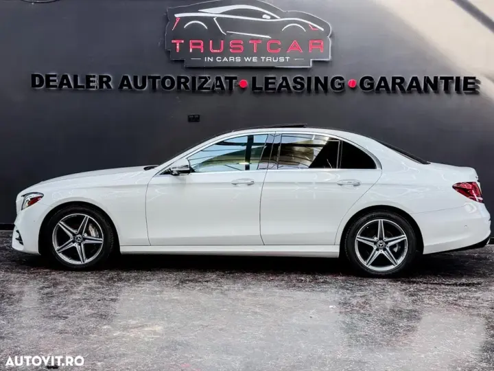 Mercedes-Benz E 300 9G-TRONIC AMG Line