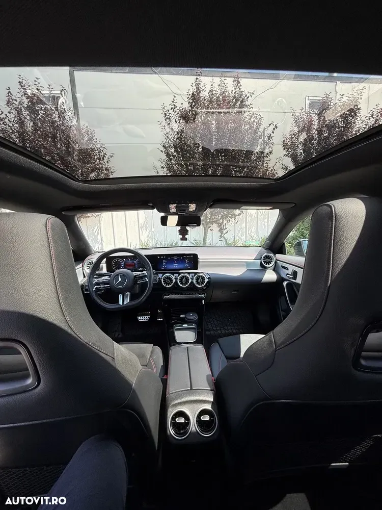 Mercedes-Benz CLA 250+ — imagine 2