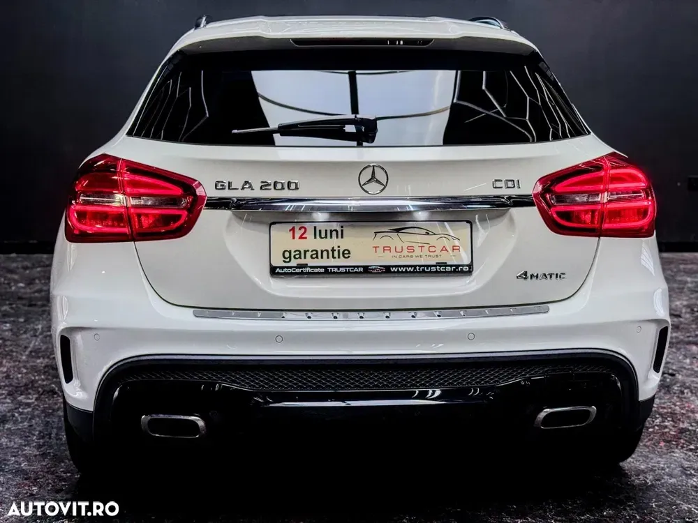 Mercedes-Benz GLA 200 d 4MATIC 7G-DCT AMG Line — imagine 6