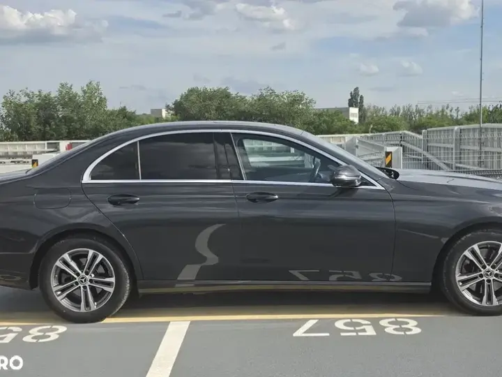 Mercedes-Benz E