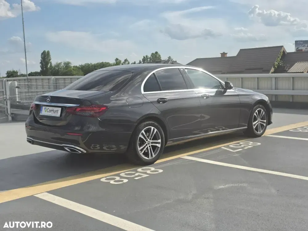 Mercedes-Benz E — imagine 6