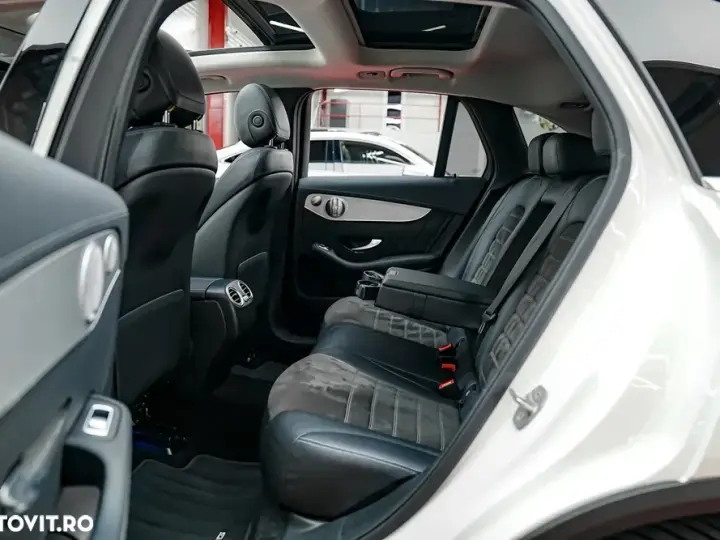 Mercedes-Benz GLC 300 e 4Matic 9G-TRONIC AMG Line Plus