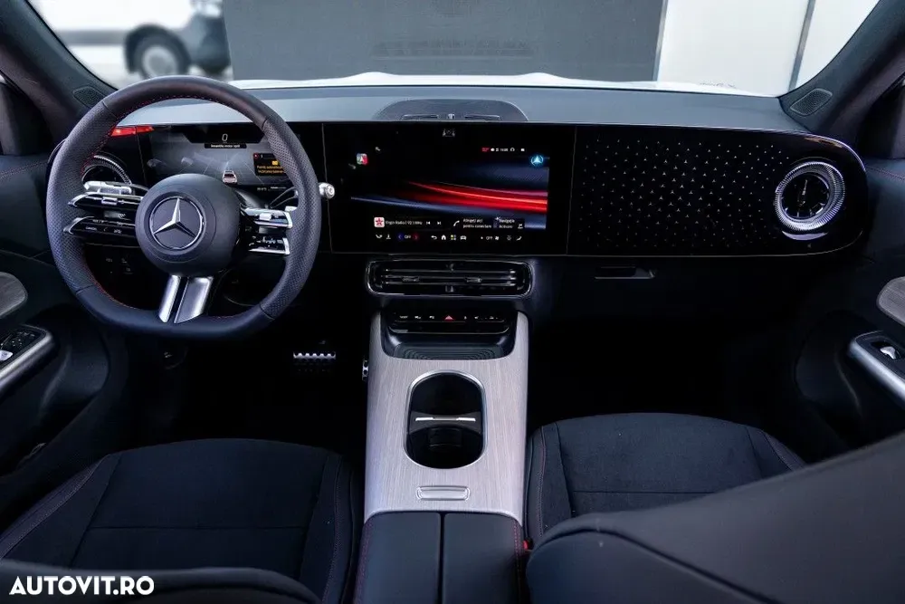 Mercedes-Benz GLB — imagine 5