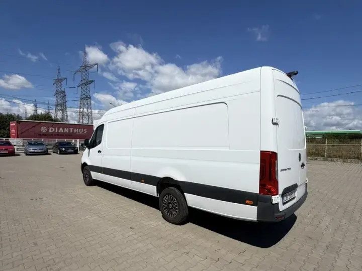 Mercedes-Benz Sprinter Sasiu Cabina Dubla RWD Lung