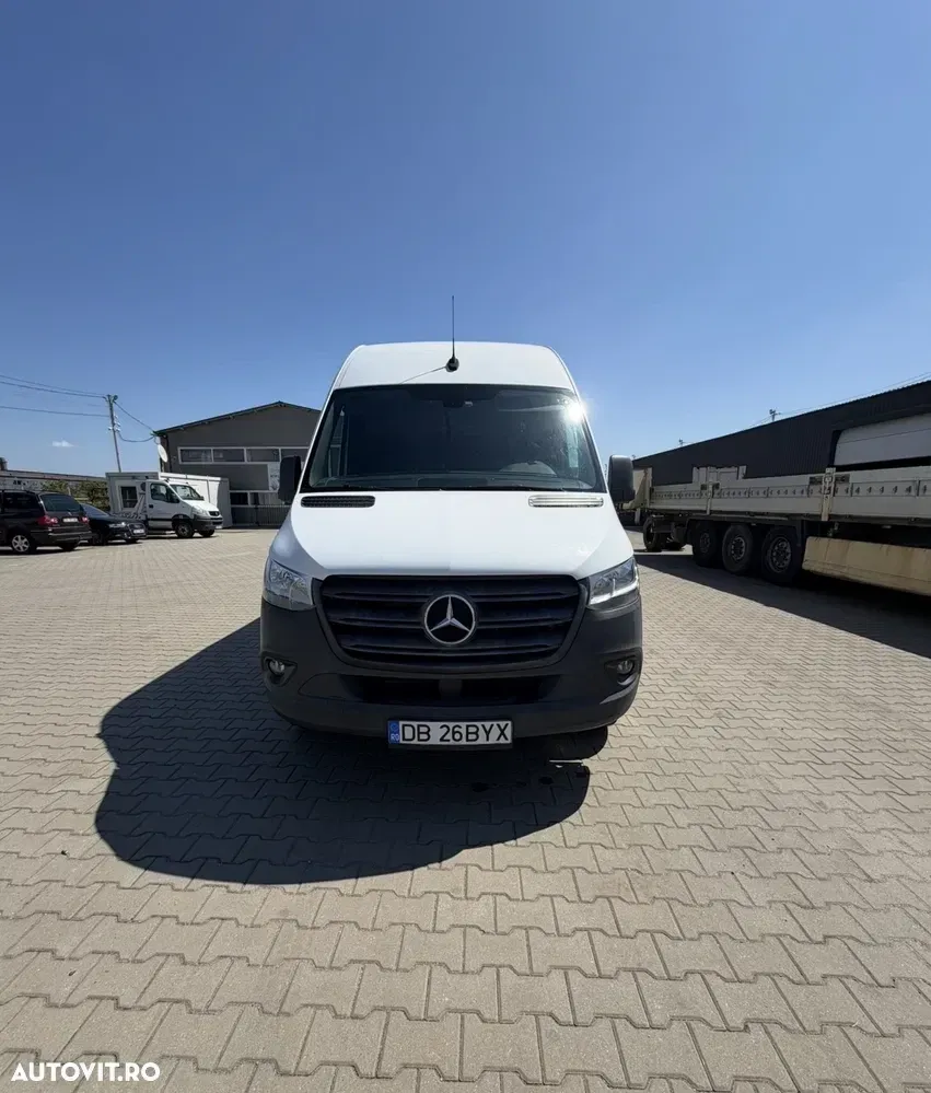 Mercedes-Benz Sprinter Sasiu Cabina Dubla RWD Lung — imagine 2