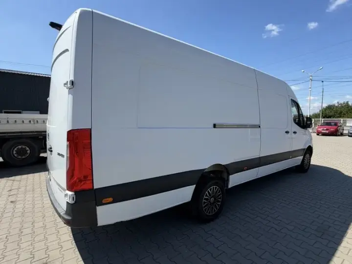 Mercedes-Benz Sprinter Sasiu Cabina Dubla RWD Lung