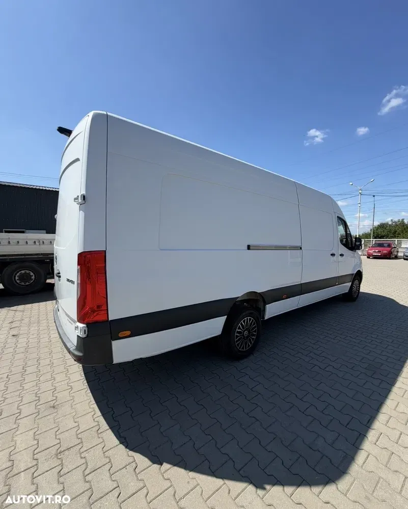 Mercedes-Benz Sprinter Sasiu Cabina Dubla RWD Lung — imagine 5