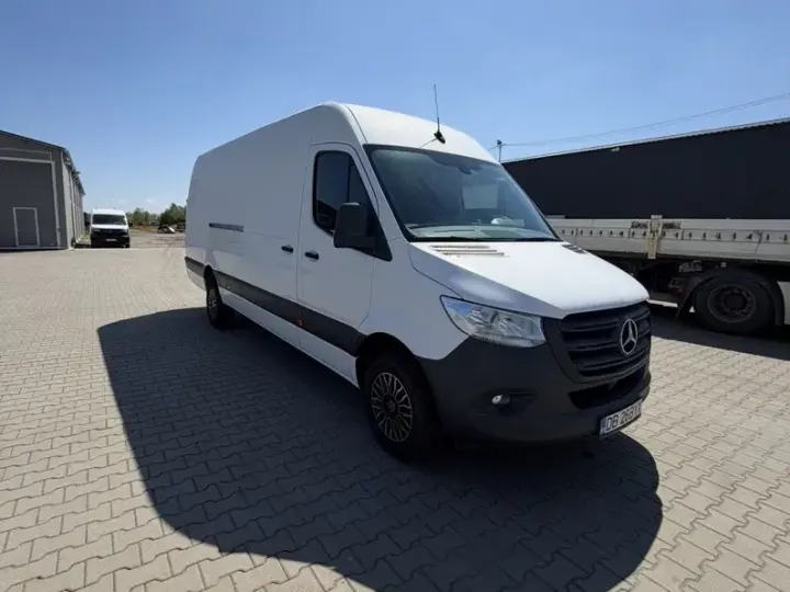 Mercedes-Benz Sprinter Sasiu Cabina Dubla RWD Lung