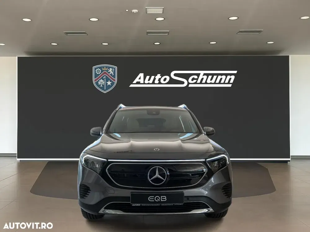 Mercedes-Benz EQB 300 4MATIC AMG Line — imagine 2