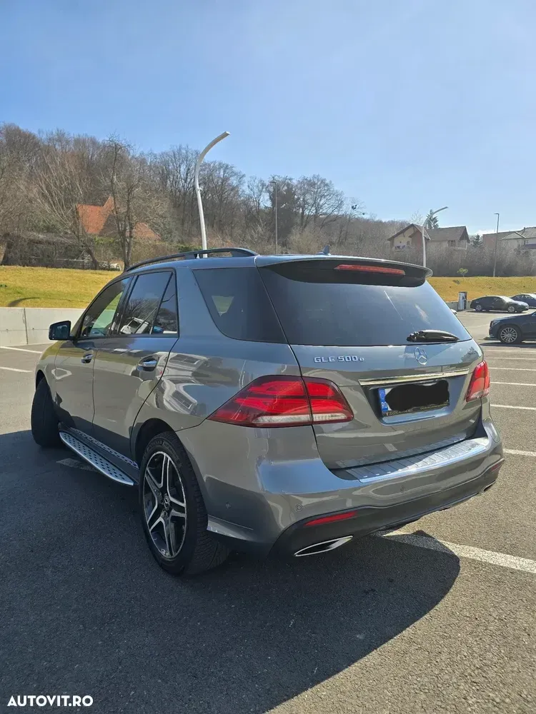 Mercedes-Benz GLE 500 e 4MATIC 7G-TRONIC AMG Line — imagine 3