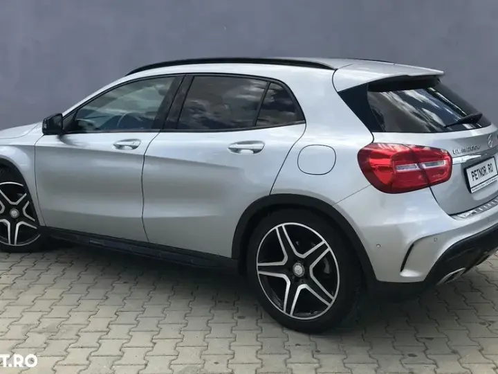 Mercedes-Benz GLA X156 200 d 7G-DCT AMG Line