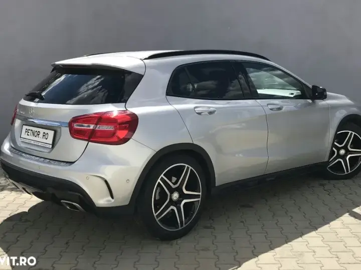 Mercedes-Benz GLA X156 200 d 7G-DCT AMG Line