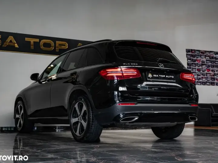 Mercedes-Benz GLC X253 250 4MATIC 9G-TRONIC AMG Line