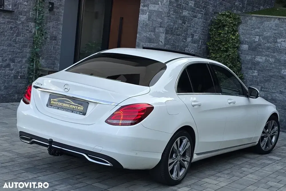 Mercedes-Benz C — imagine 4