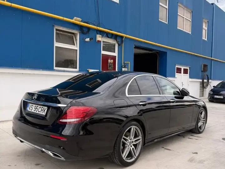 Mercedes-Benz E W213 220 d Aut.
