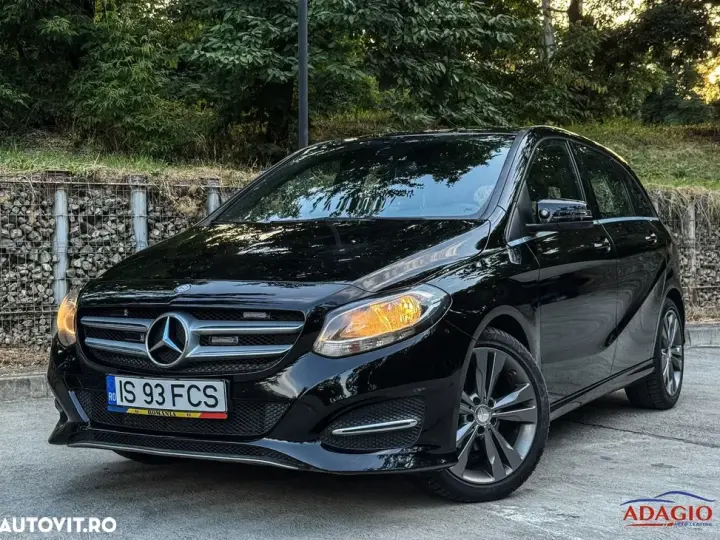 Mercedes-Benz B 180