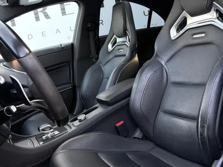 Mercedes-Benz CLA 45 AMG C117 4MATIC 7G-DCT Edition 1