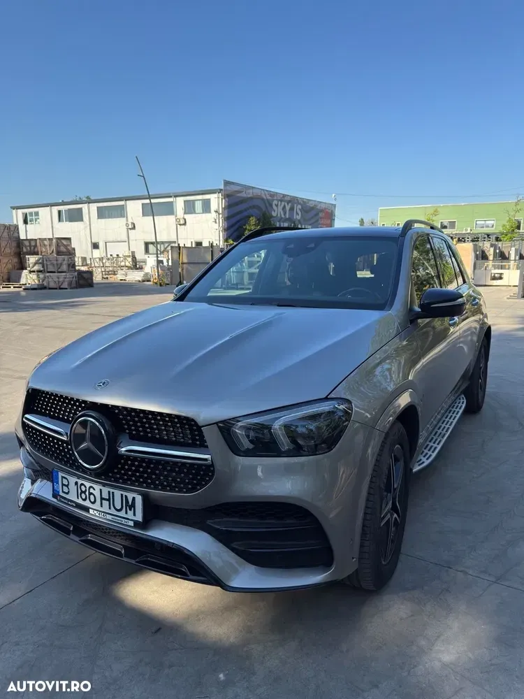 Mercedes-Benz GLE 300 d 4MATIC — imagine 2