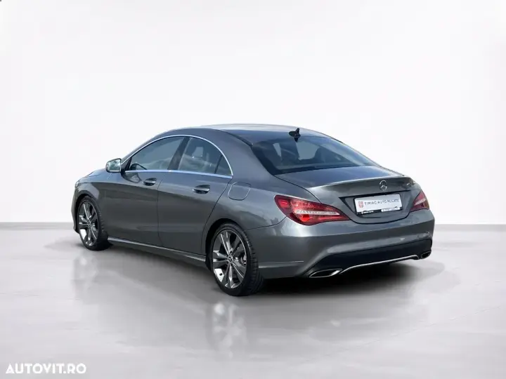 Mercedes-Benz CLA 180 7G-DCT Urban