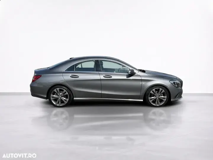 Mercedes-Benz CLA 180 7G-DCT Urban