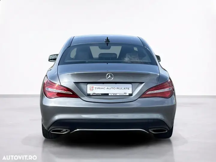 Mercedes-Benz CLA 180 7G-DCT Urban