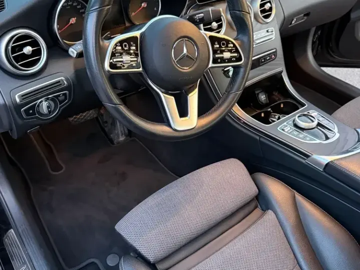 Mercedes-Benz C W205 220 d Aut