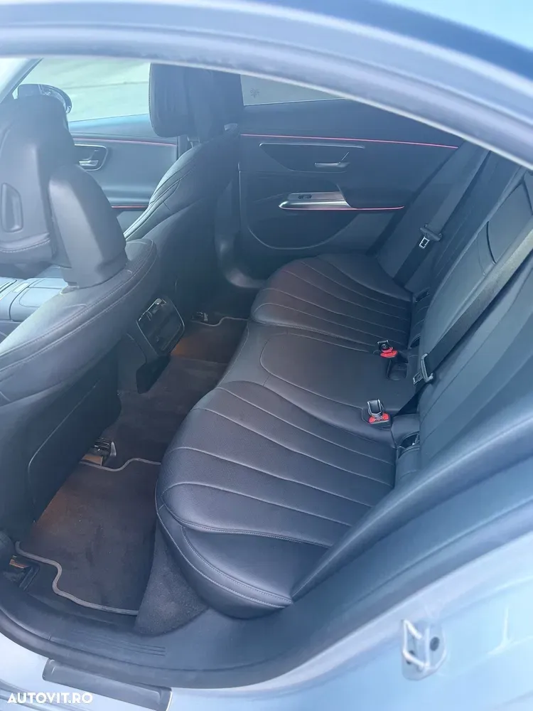 Mercedes-Benz E W214 220 d MHEV — imagine 3