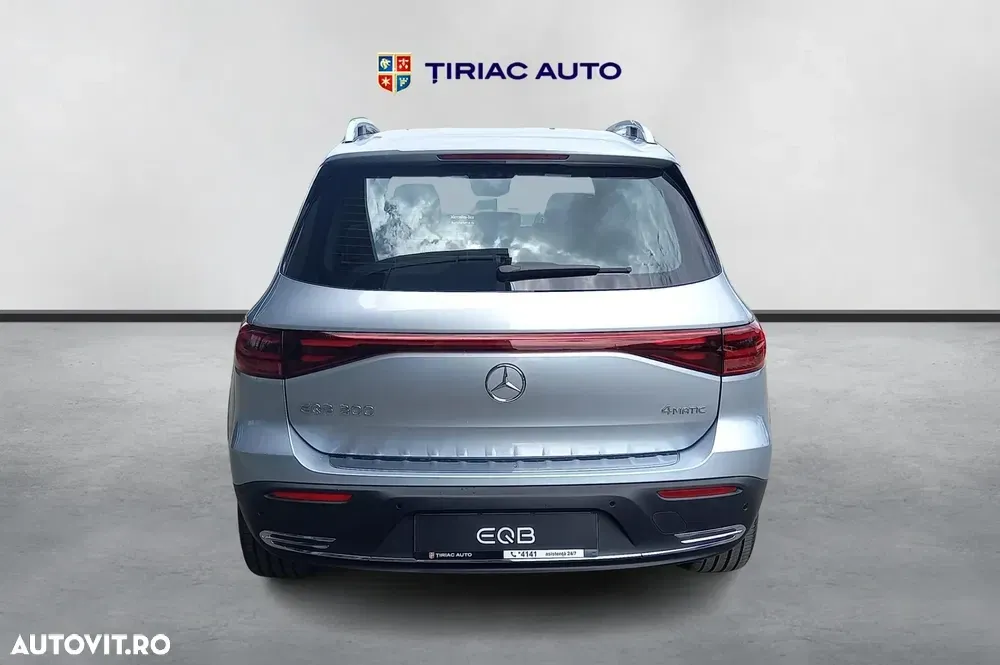 Mercedes-Benz EQB — imagine 4