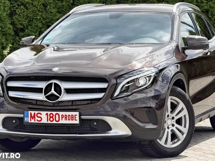 Mercedes-Benz GLA 220 d 7G-DCT