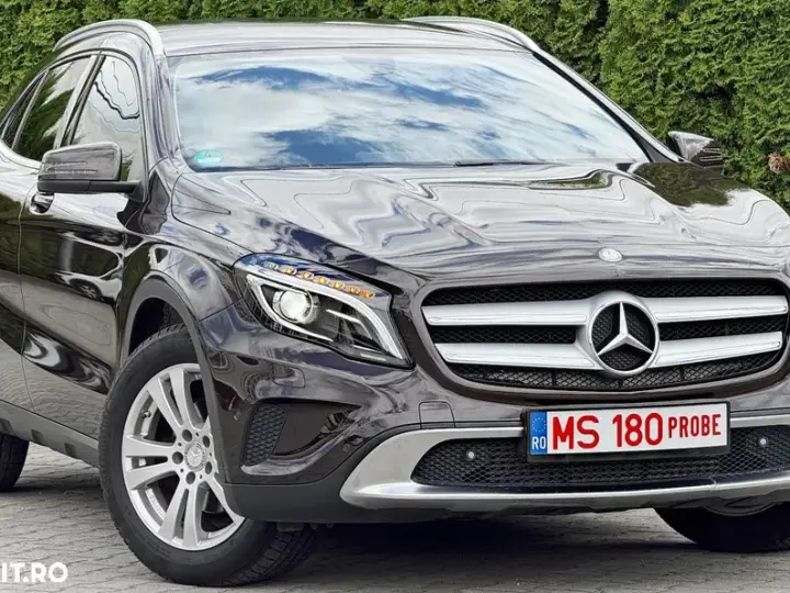 Mercedes-Benz GLA 220 d 7G-DCT