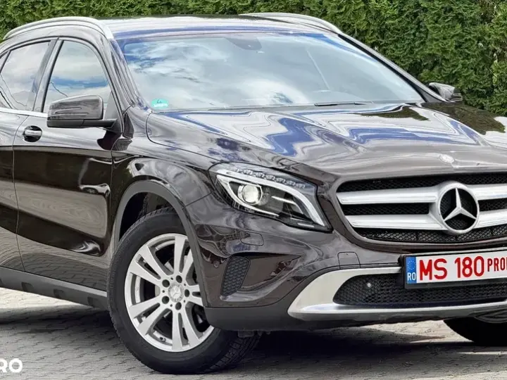Mercedes-Benz GLA 220 d 7G-DCT