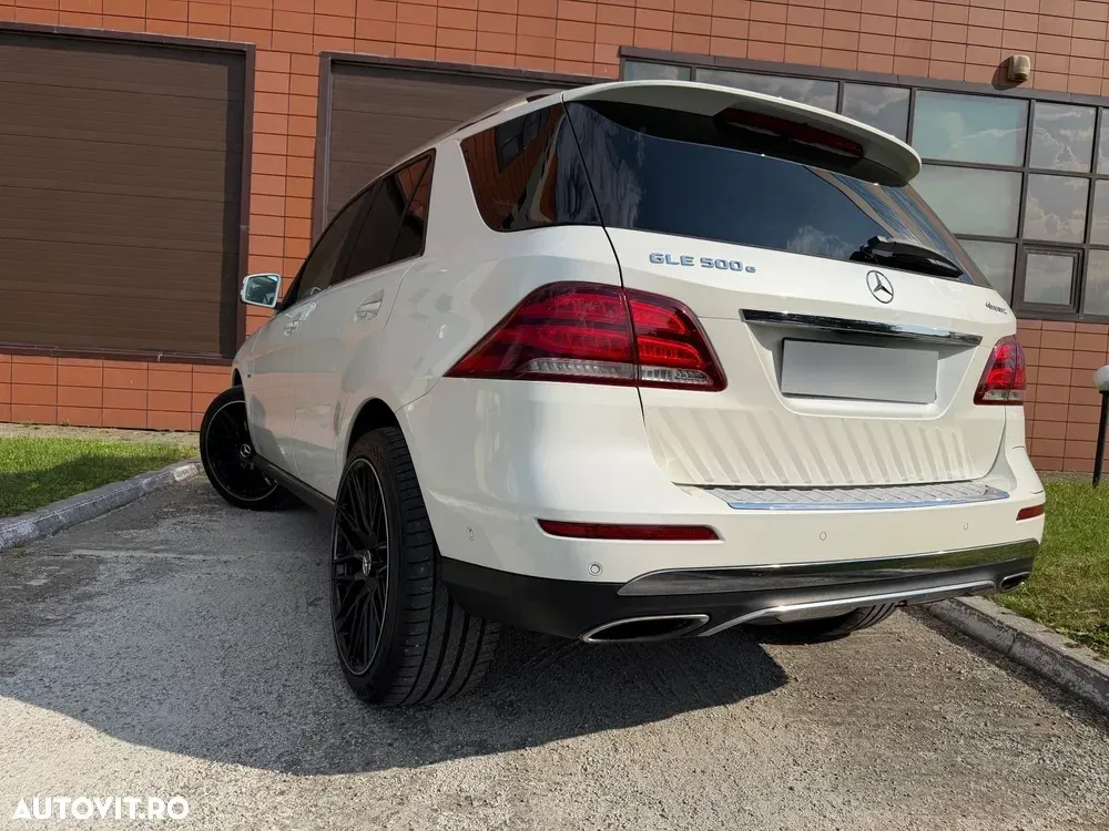 Mercedes-Benz GLE 500 e 4MATIC 7G-TRONIC — imagine 6