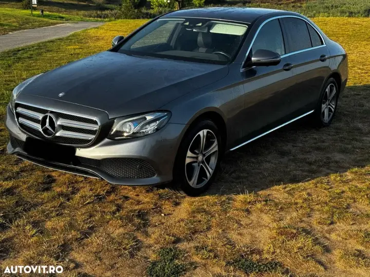 Mercedes-Benz E W213 200 9G-TRONIC Avantgarde