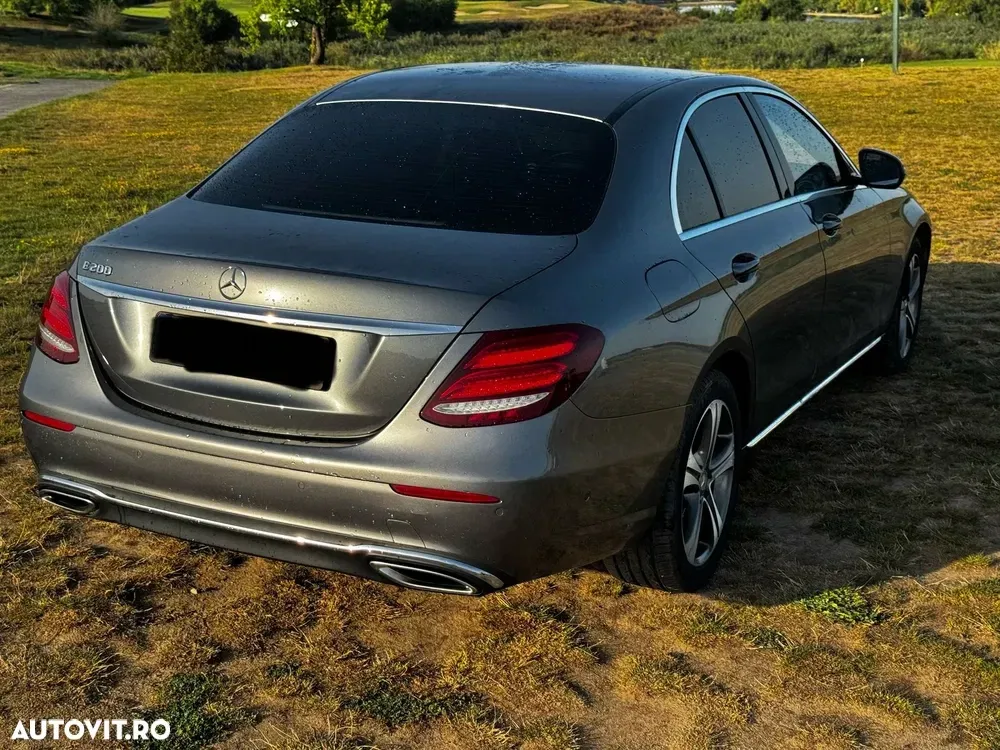 Mercedes-Benz E W213 200 9G-TRONIC Avantgarde — imagine 5